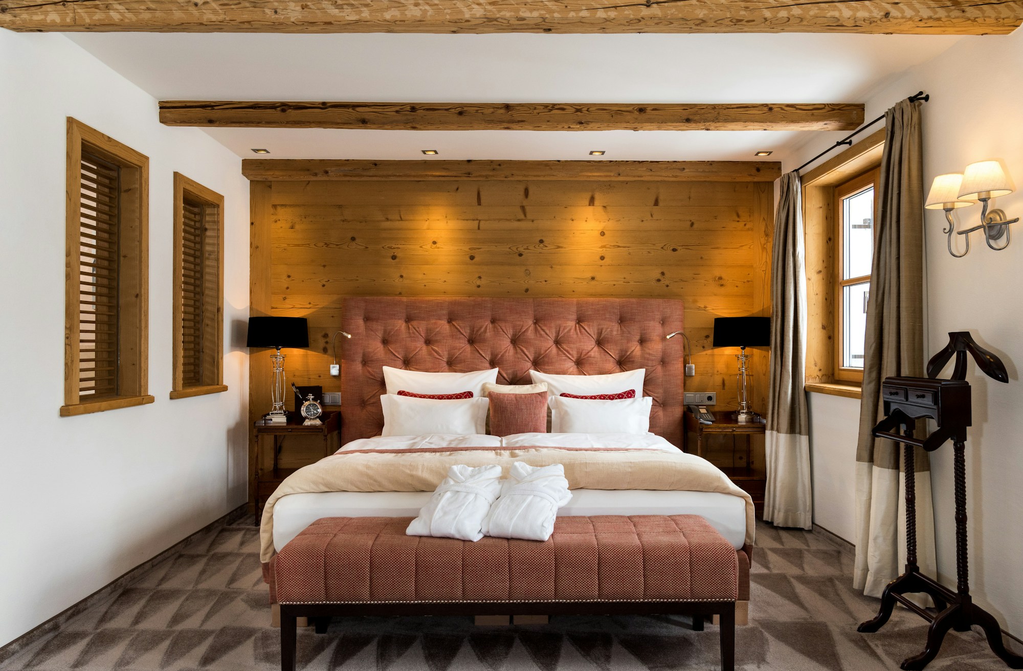 Suite - Bedroom