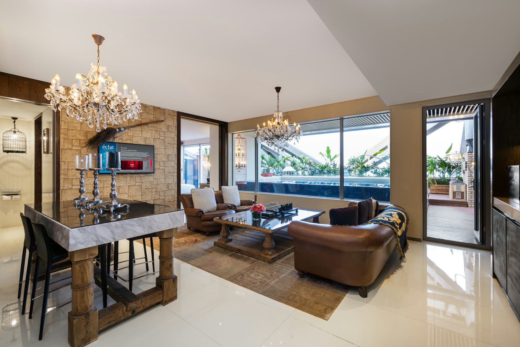 Deluxe Lagoon Suite - Living Area