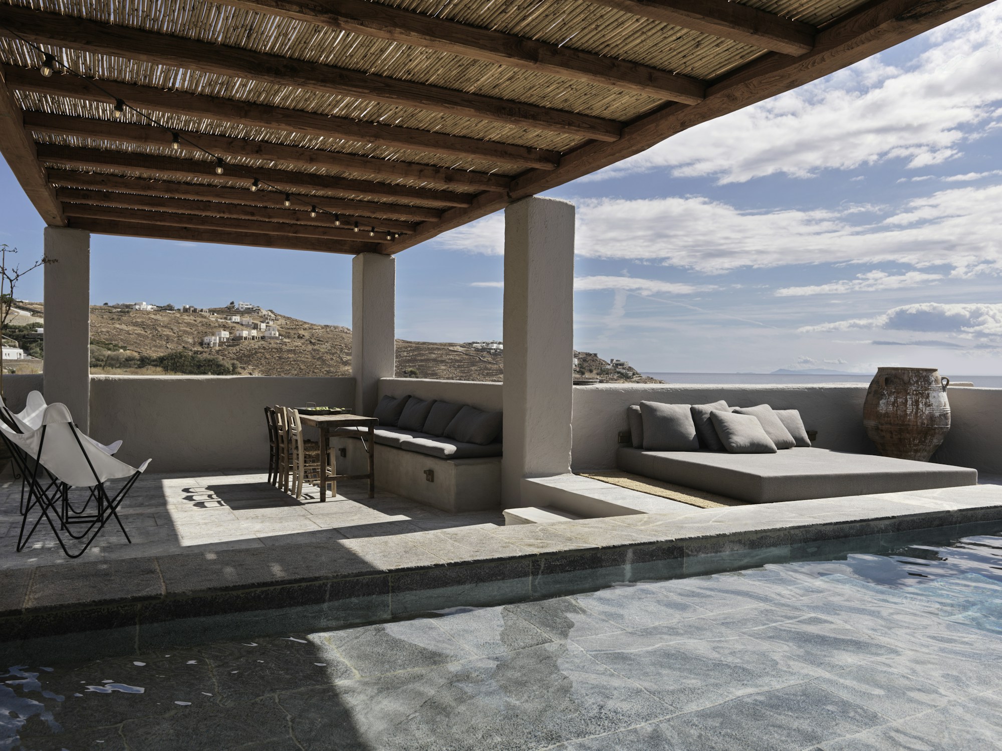 Nomad Suite Sea View, Private Pool and Yard