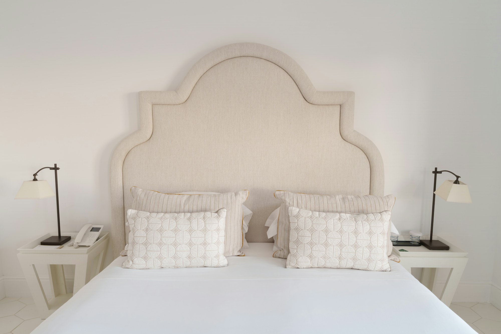 Luxury Suite Jacuzzi - Bedroom