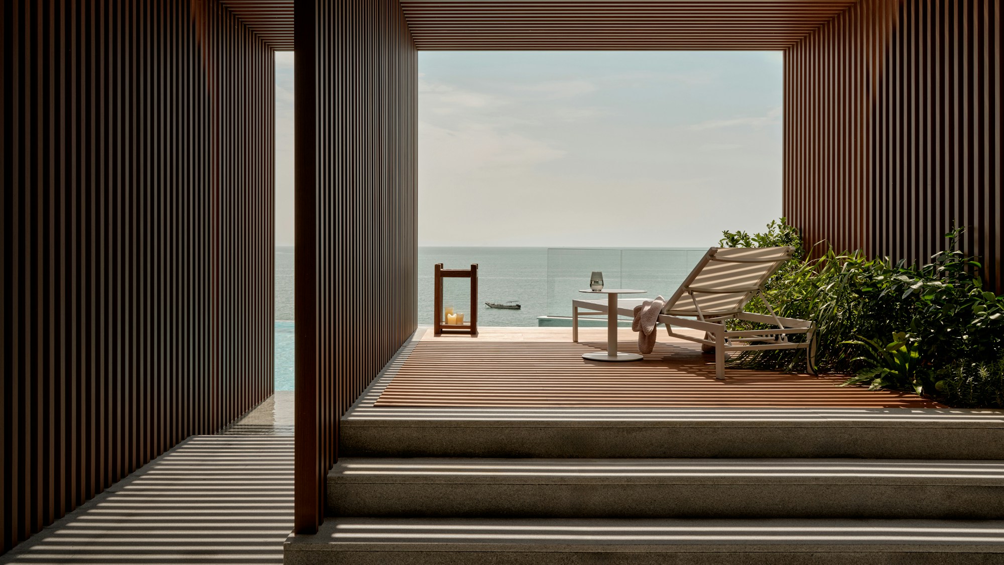 Poolside Studio King Room - Terrace