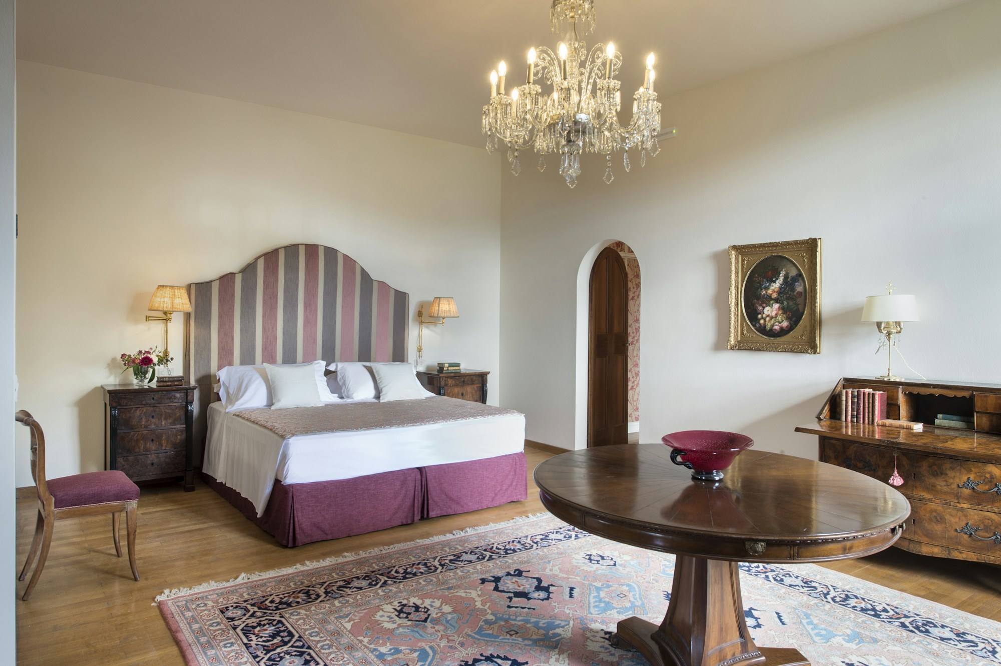 Villa Viesca - Main Bedroom