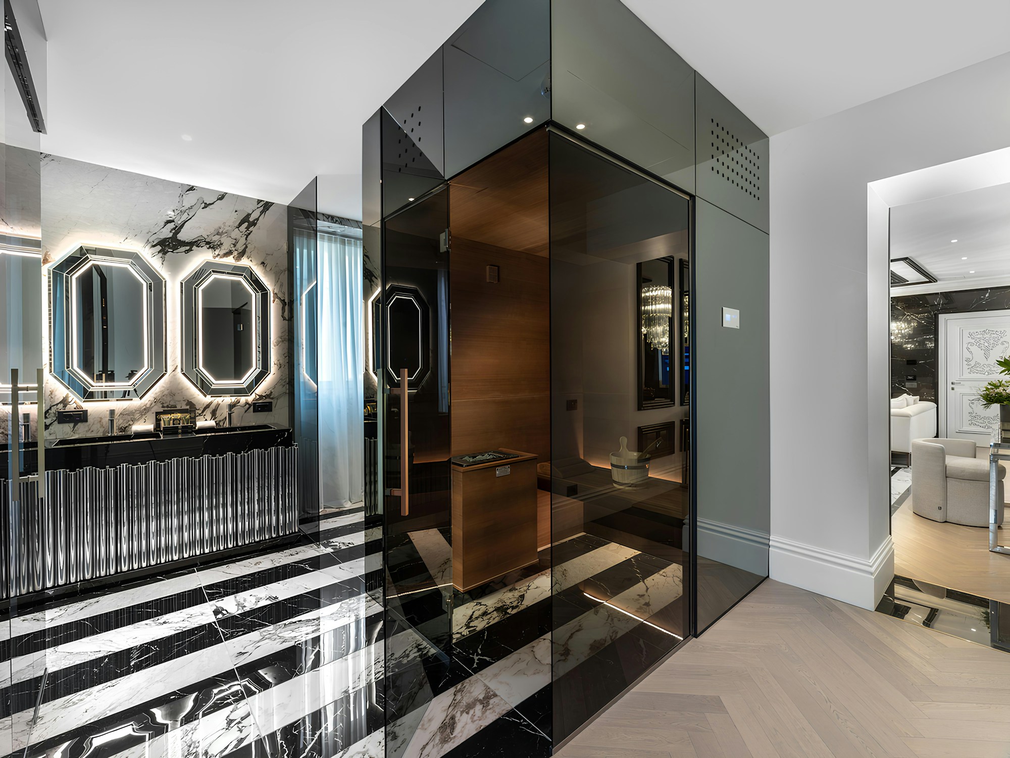 Spa Suite Phantom Bathroom
