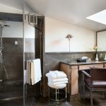 Suite Room - Bathroom