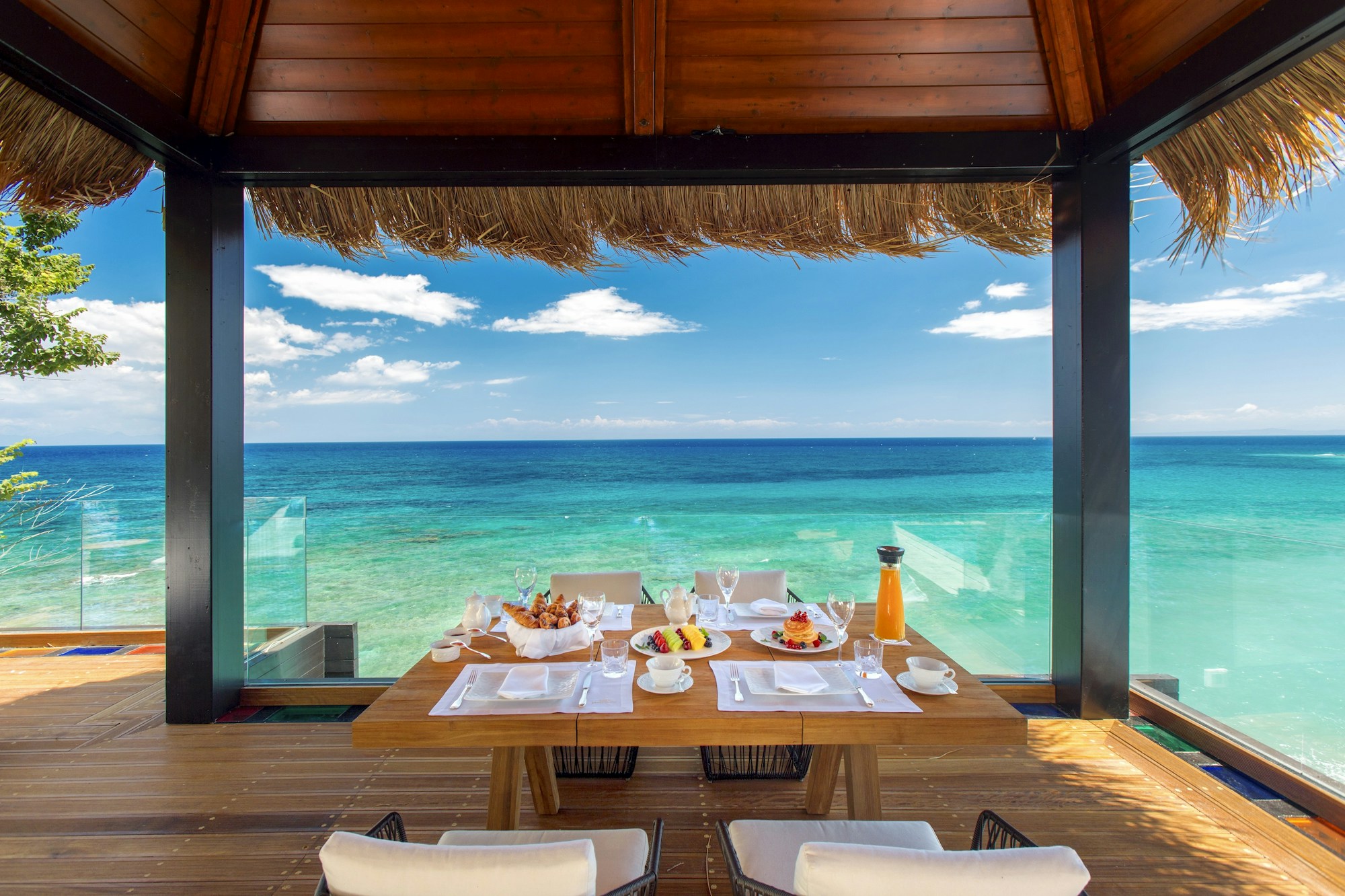 Oceanside Dining