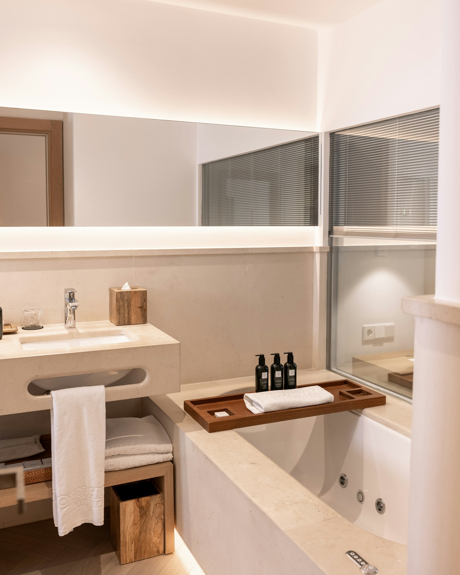 Nobu Premium Junior Suite Bathroom