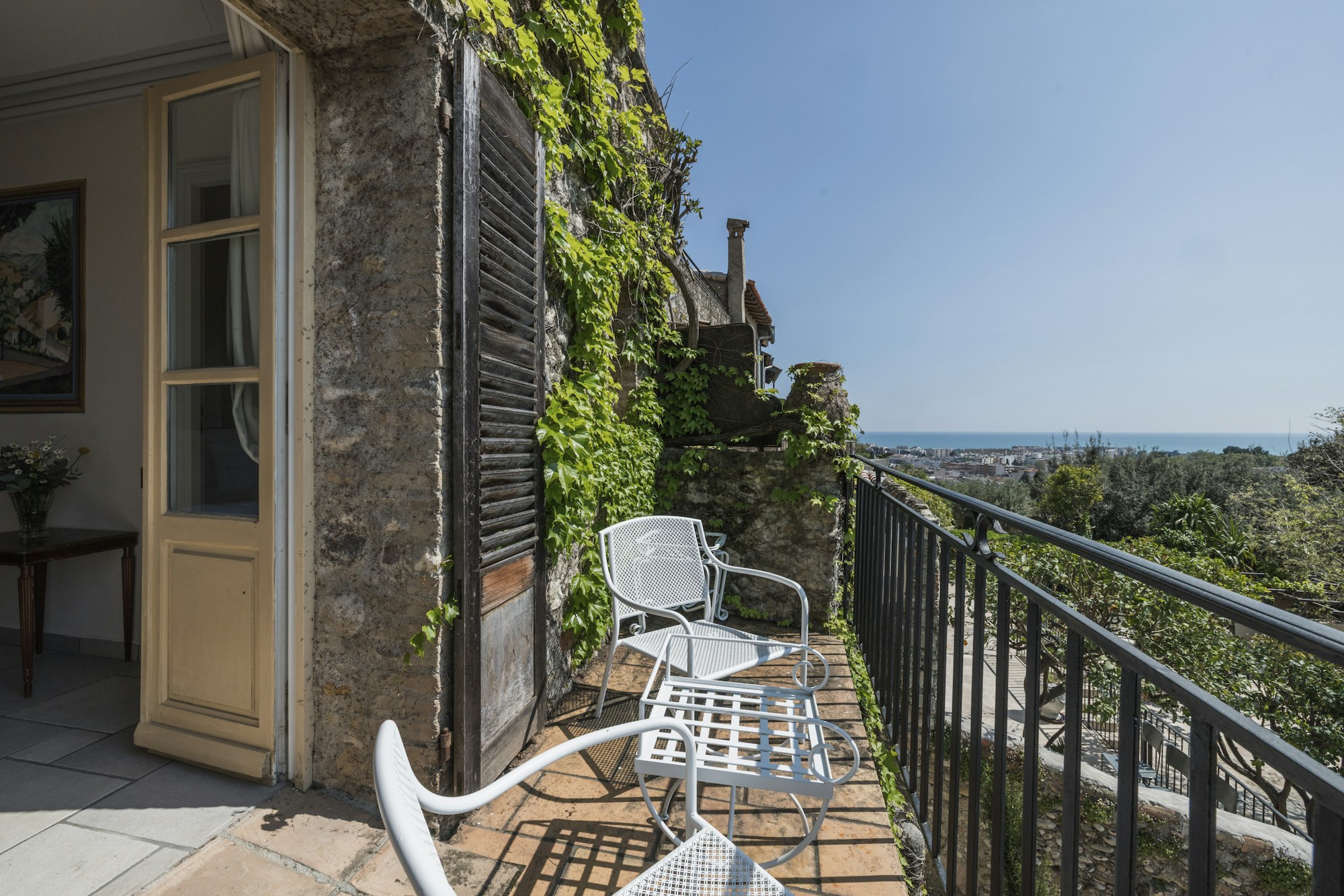 Deluxe Balcony - Terrace