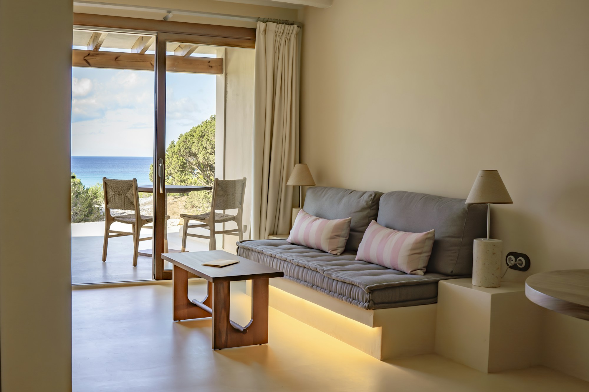 Suite Vista Mar - Living Area