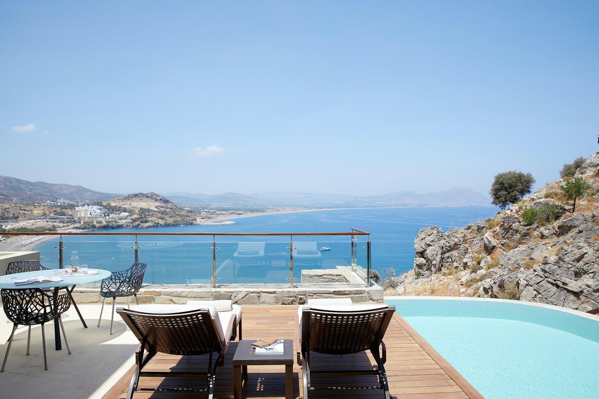 Private Pool Maisonette - Sundeck & Pool