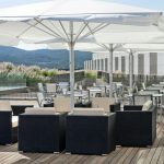 Pool Bar