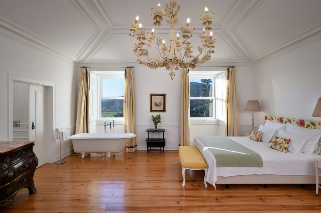 Junior Suite Romance - Bedroom