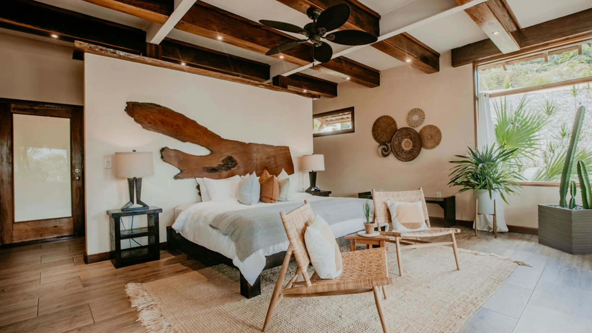 Apana Premium Oceanview Suite - Bedroom