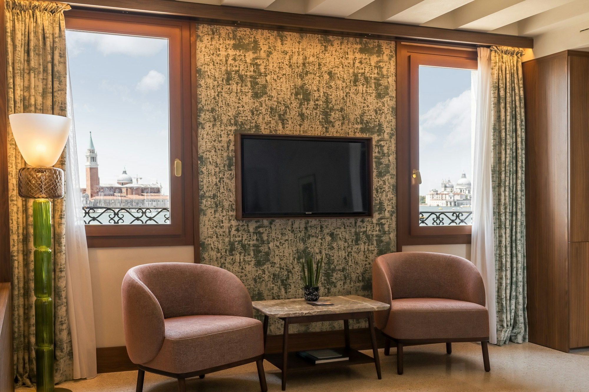Junior Suite Laguna View