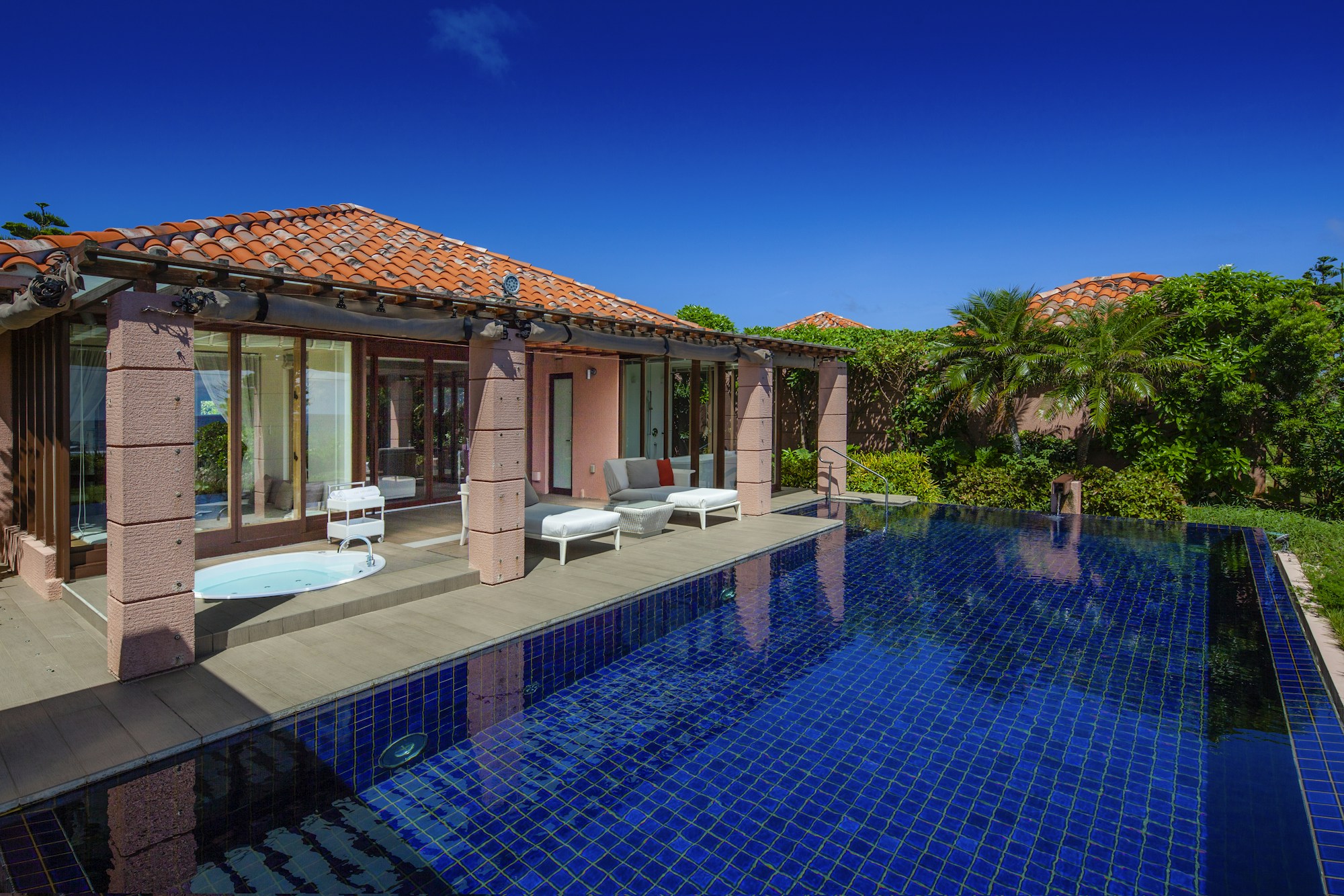 Suite Villa Bay Front - Private Pool