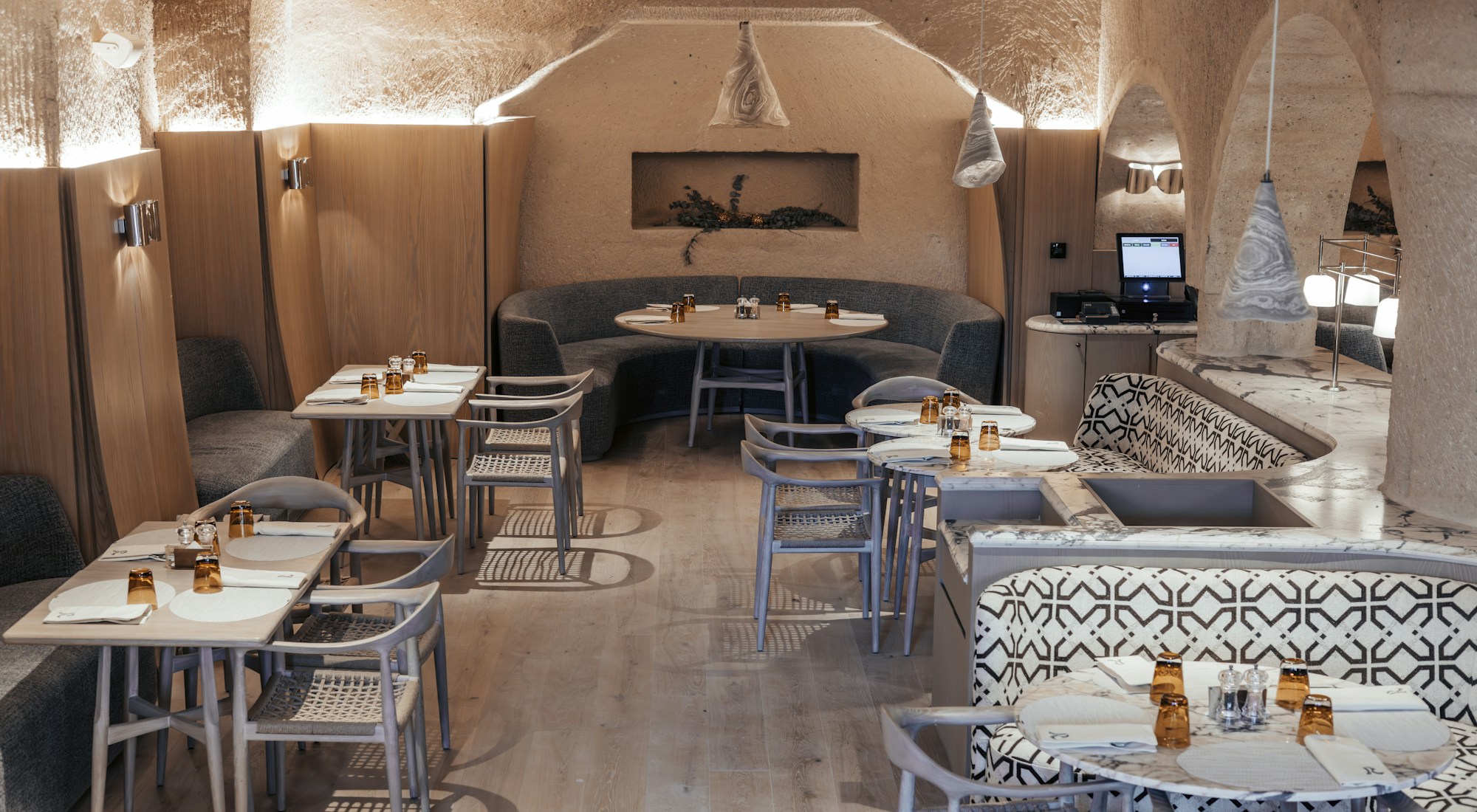 Ace Restaurant