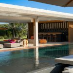 Pool & Lounge Bar