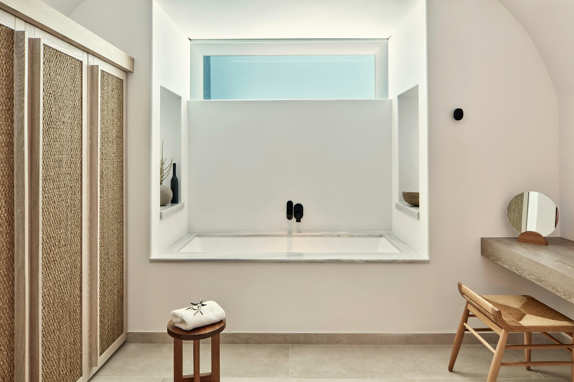 Aqua Retreat Two Bedroom Pool Villa - Bathroom