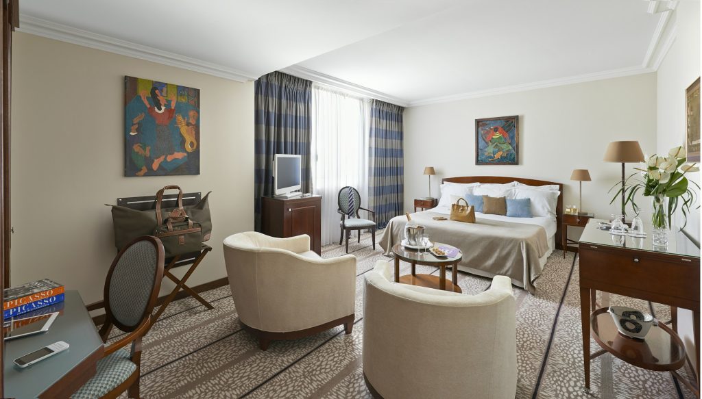 Classic Room - Bedroom