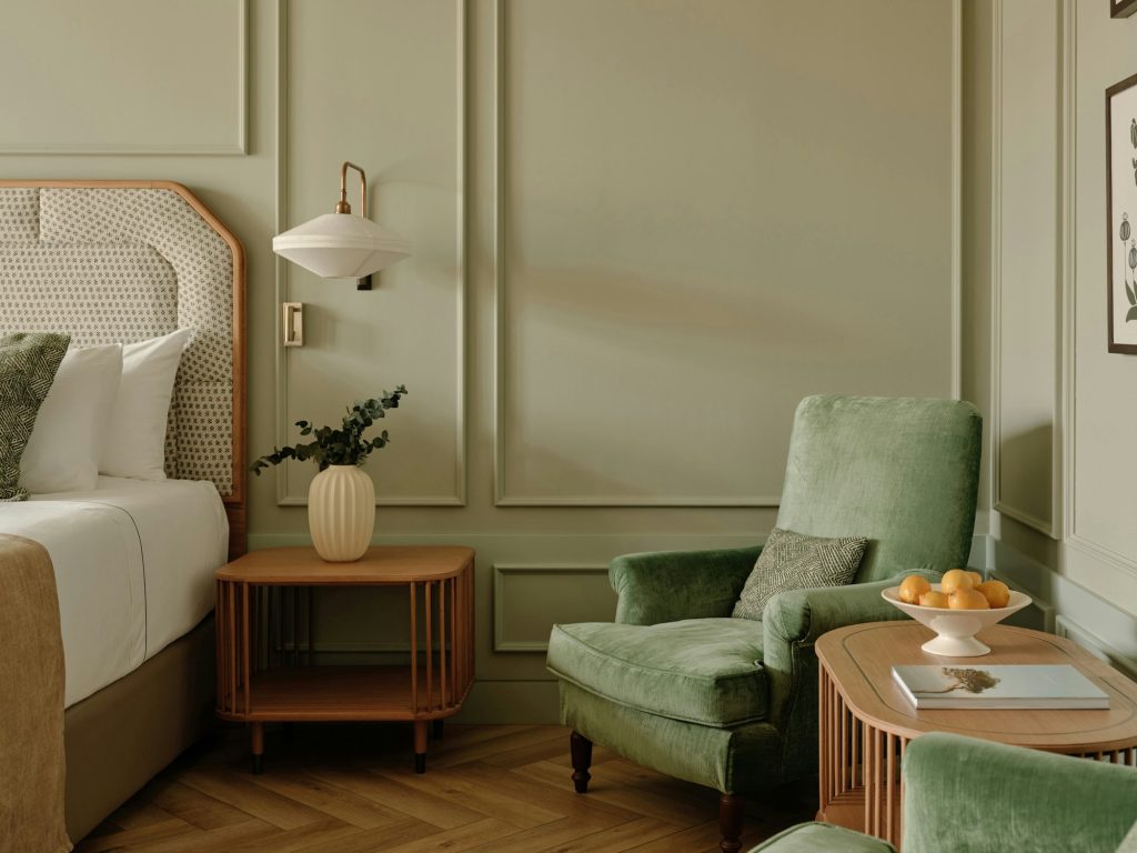 Premier Room - Room Details