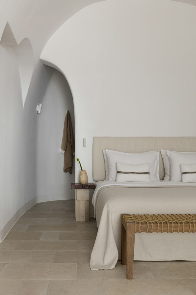 Senior Suite - Bedroom