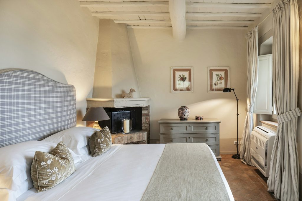 Suite - Bedroom