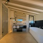 La Torre Studio Bathroom