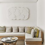 Deluxe Suite Plaza - Living Area