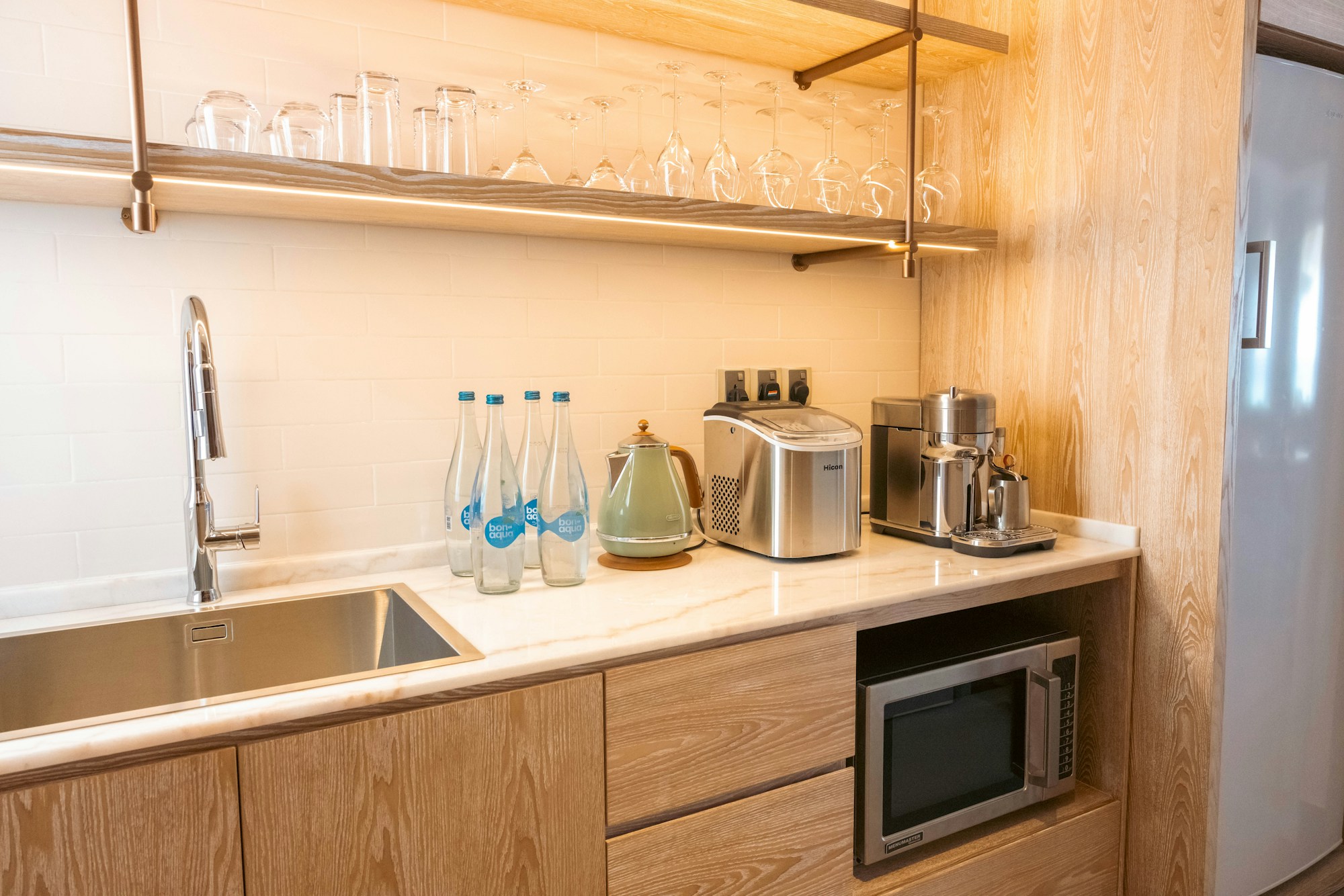 Two Bedroom Ocean Residence with Private Pool - Kitchenette
