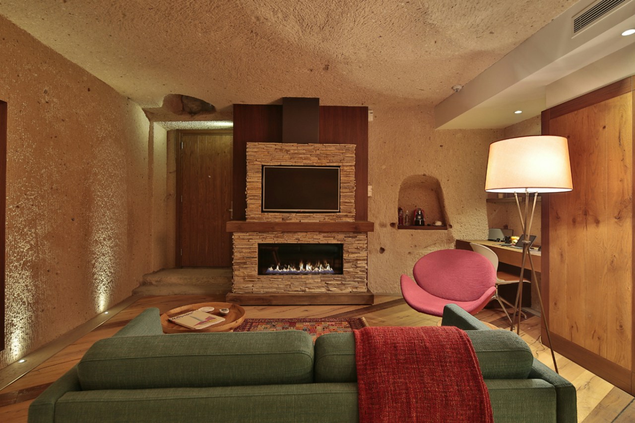 Kamrusepa Deluxe Cave Room