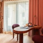 Yndo Suite - Desk