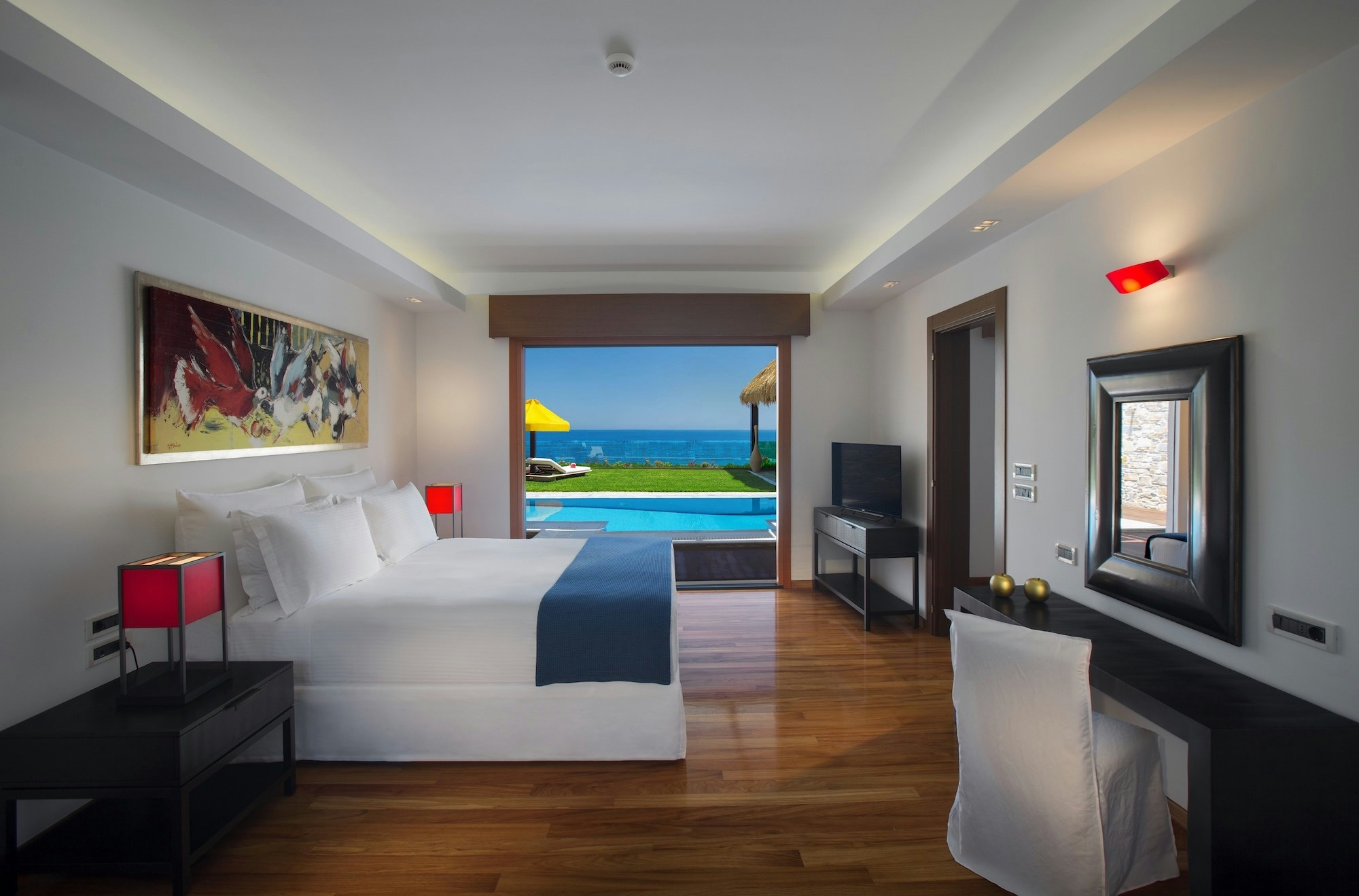 One Royal Spa Villa - Bedroom