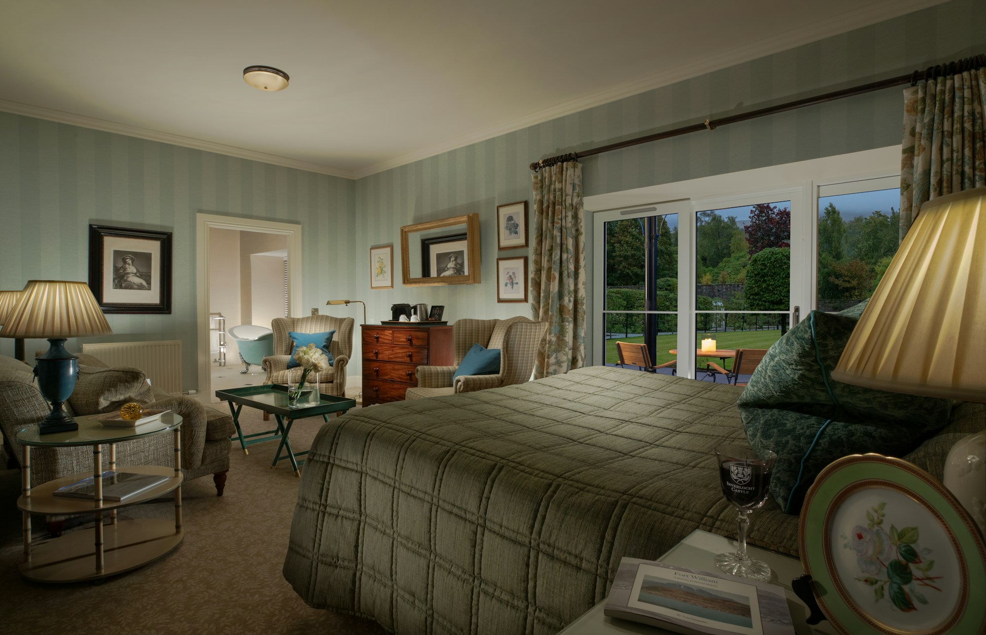 Walled Garden Junior Suite