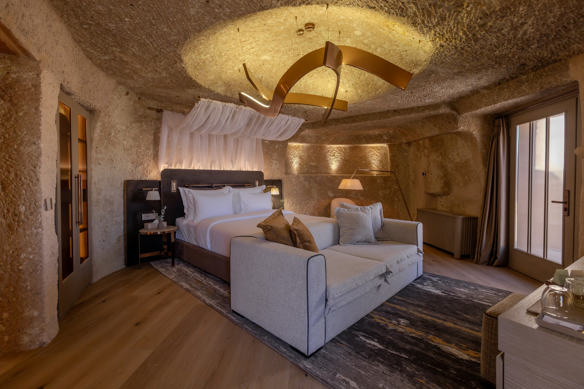 Golden Hour Suite - Bedroom