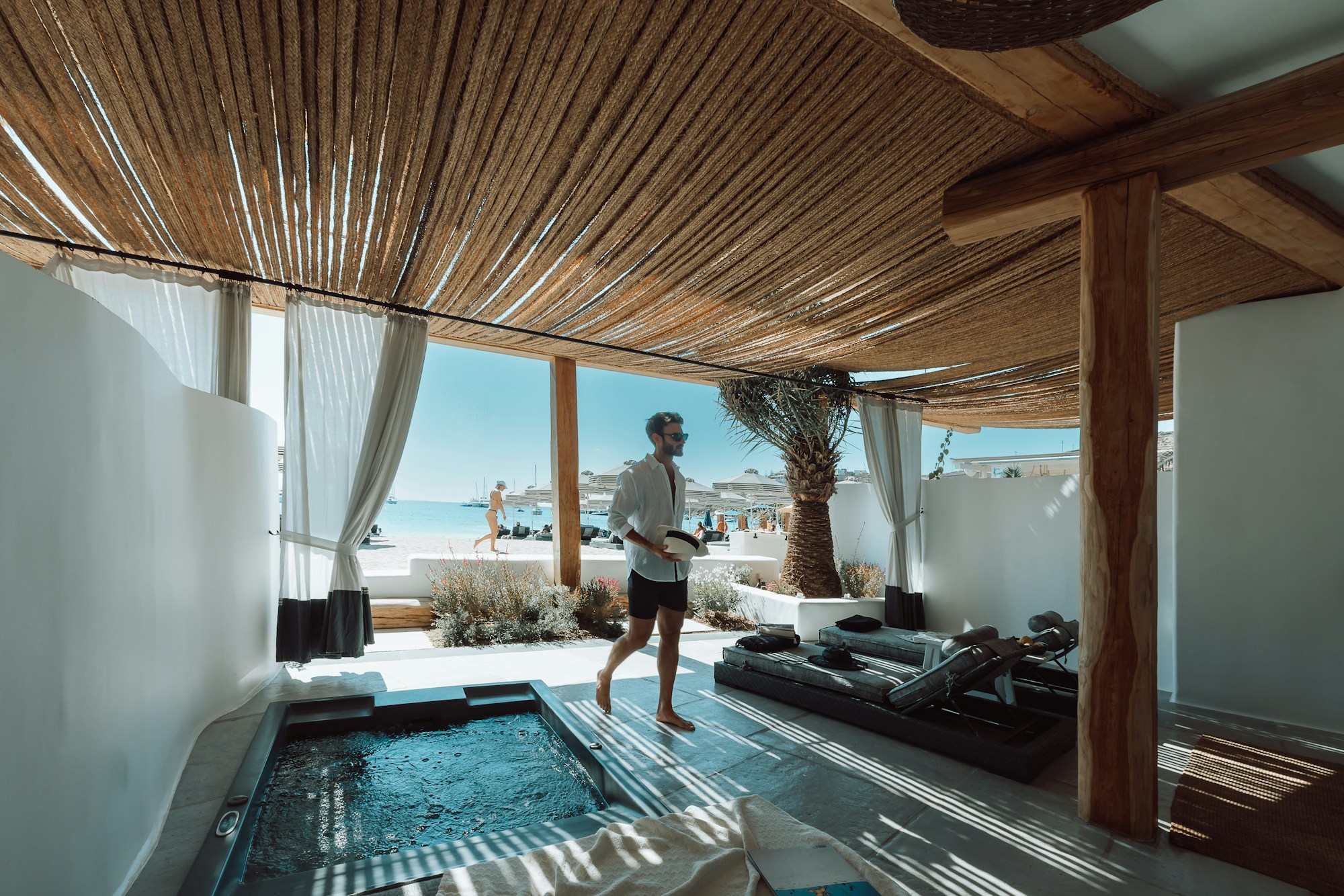 Ammos Suite - Patio & Pool