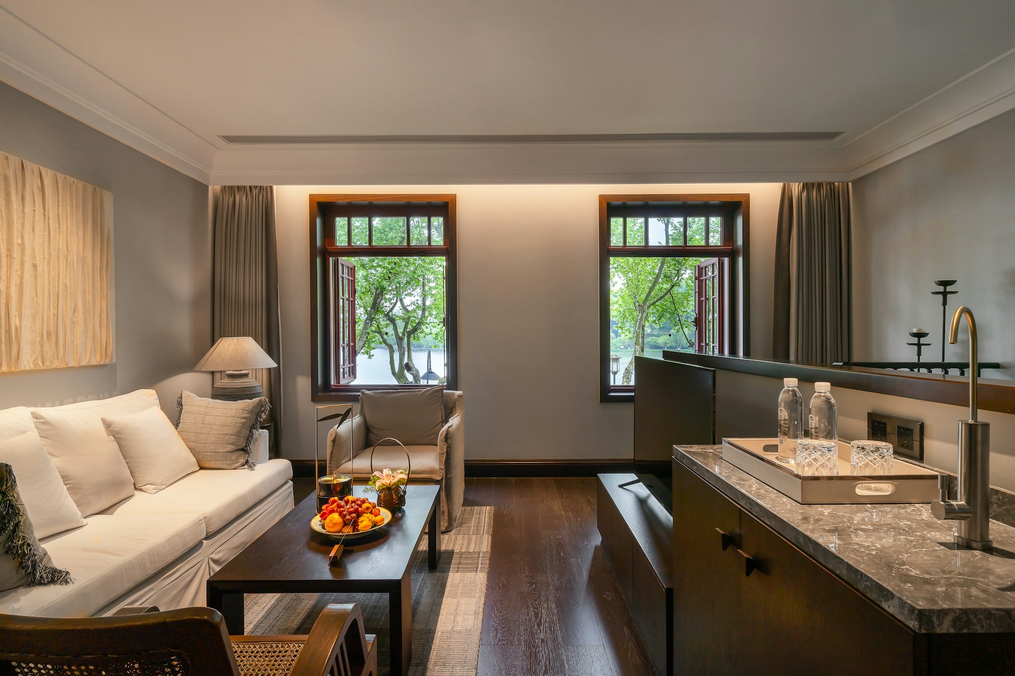 Hu Pan Ju Loft - Living Area