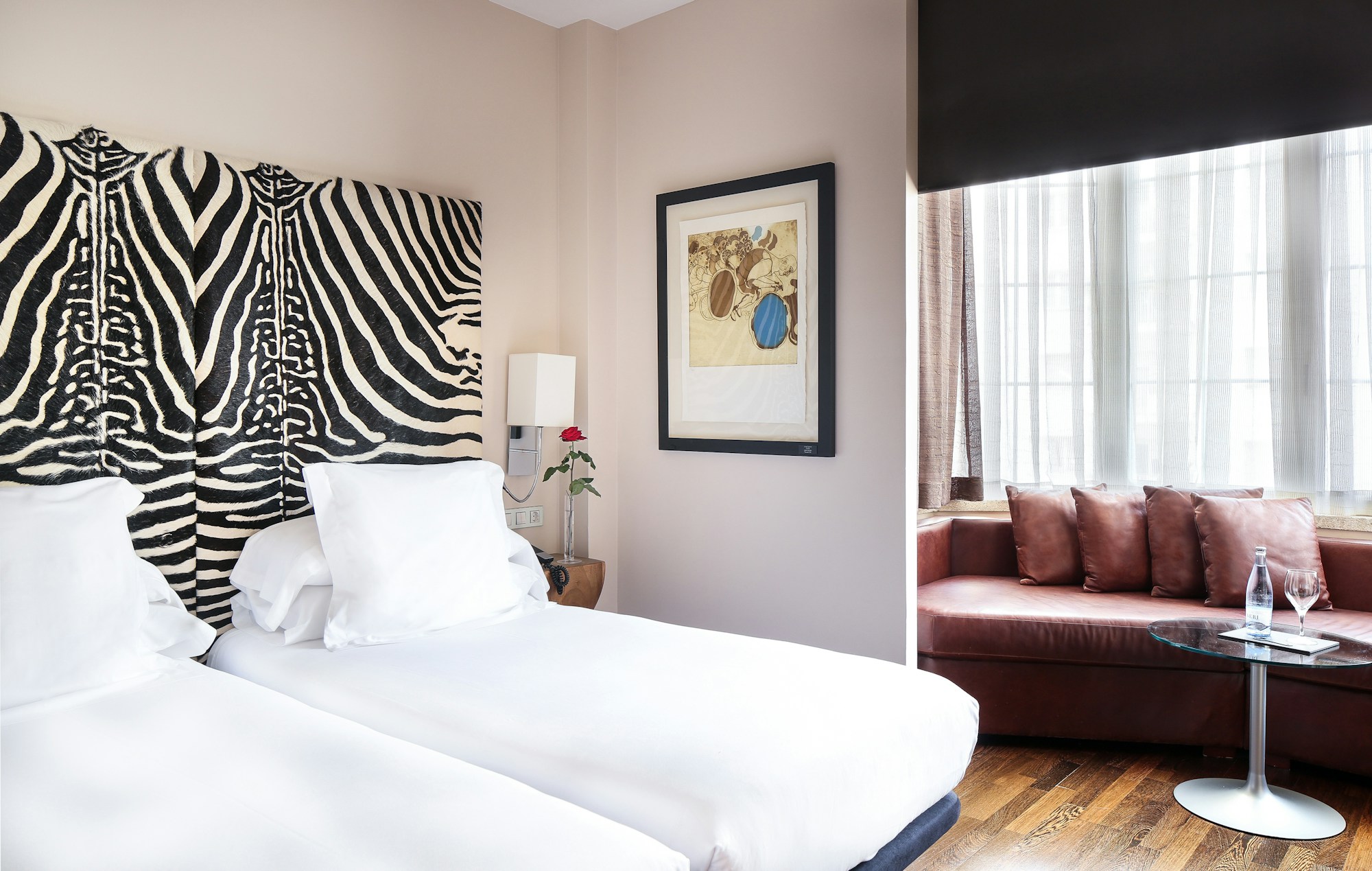 Deluxe - Bedroom