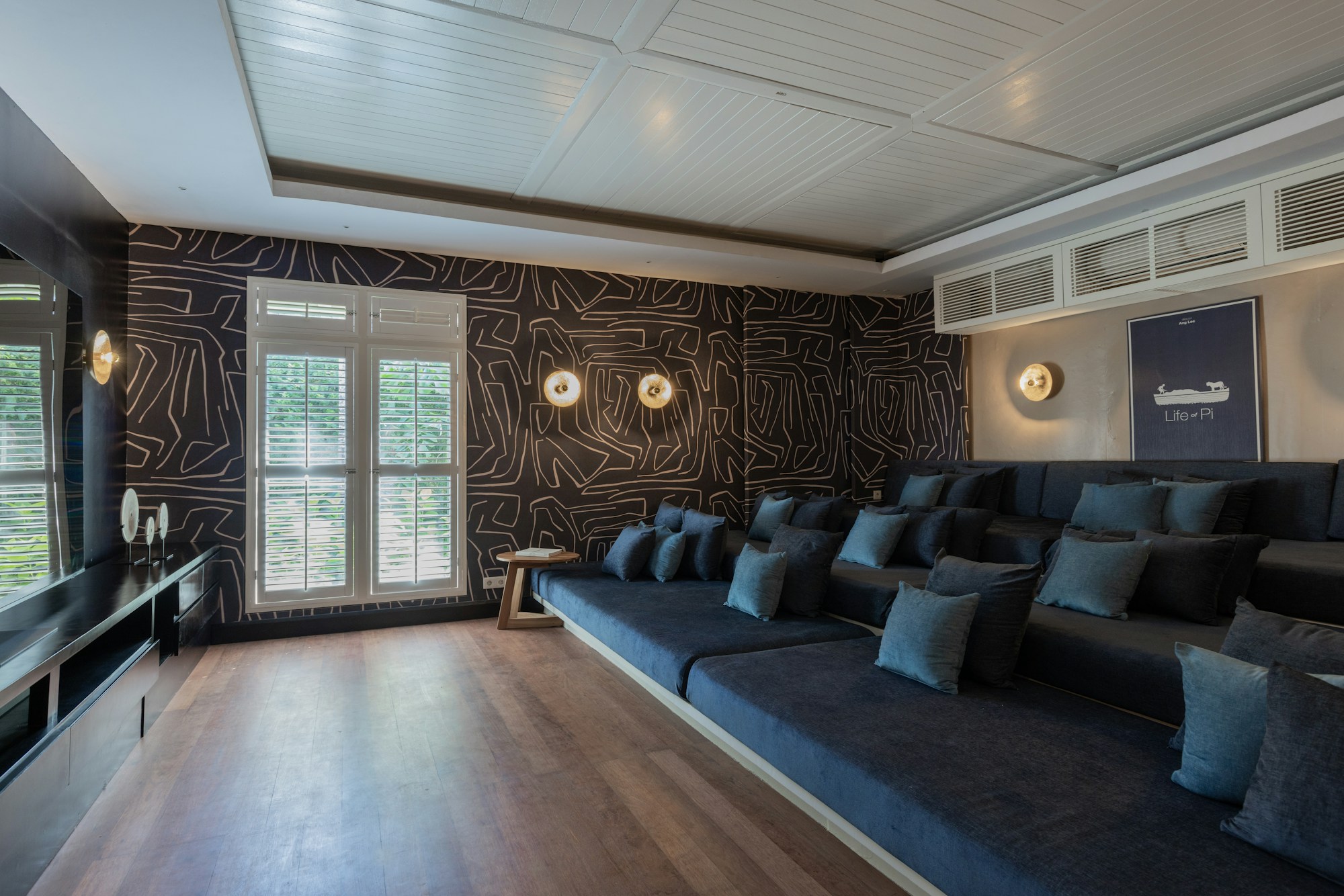 Santai Sorga Villa - Theatre Room