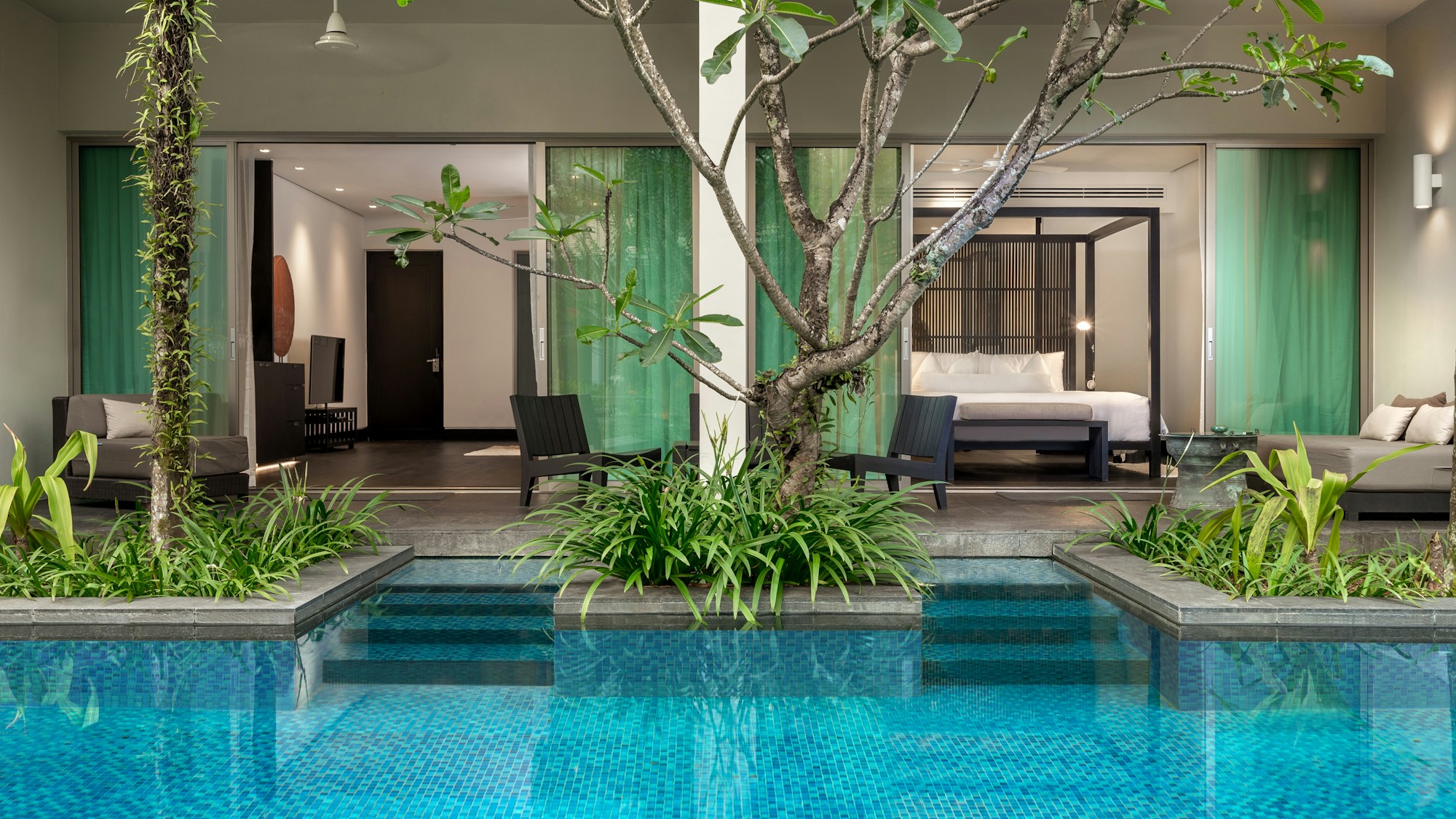 Lagoon Suite - Pool