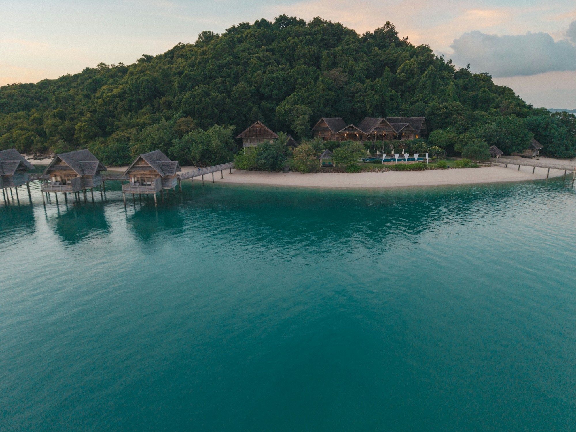 Grand Lodge and Ovewater VIllas Aerial