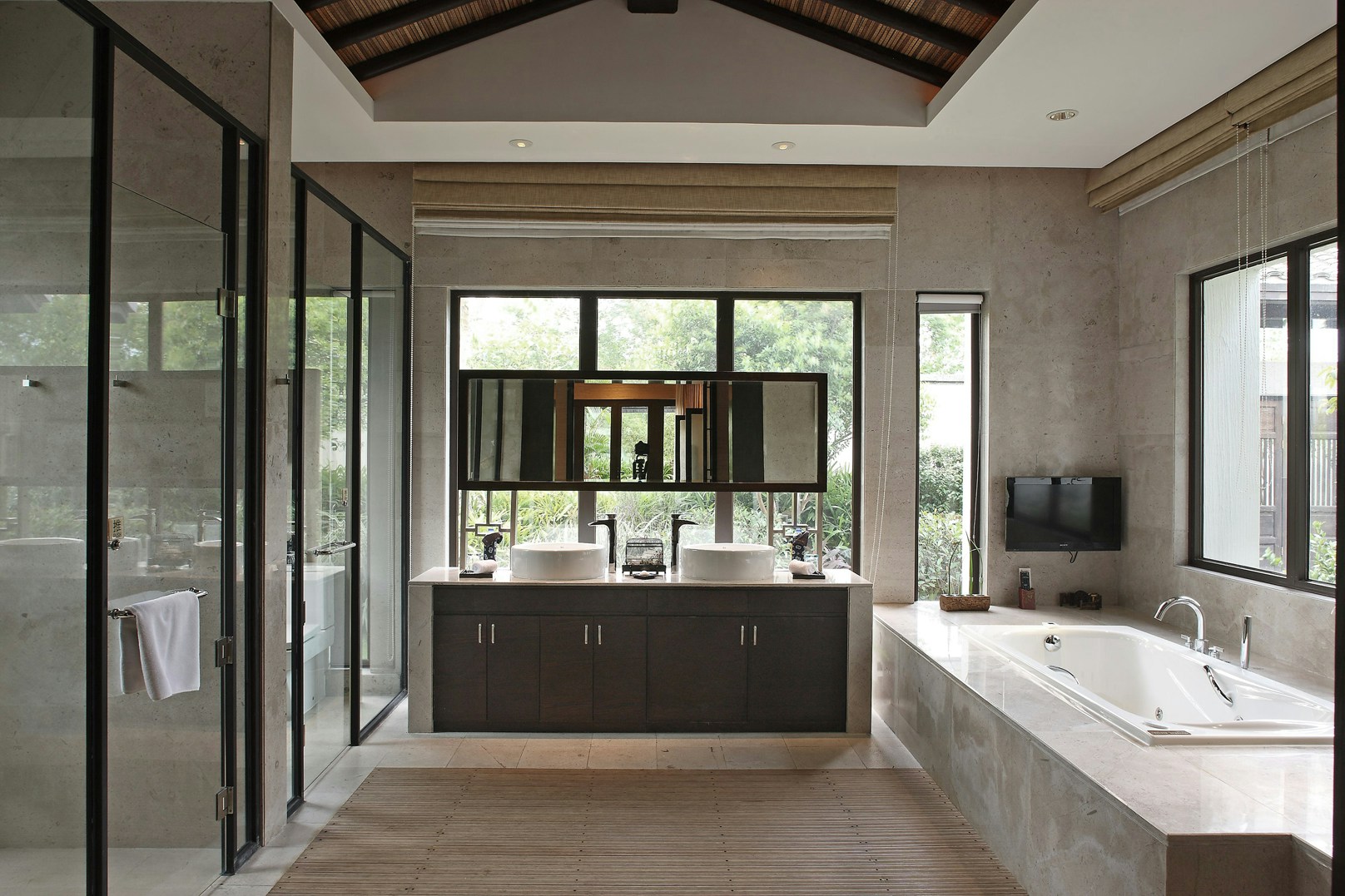 The Bathroom In The Palace Winds Villa