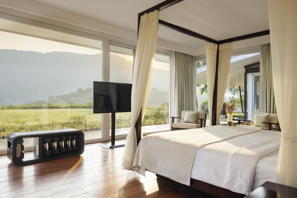 Grand Residence - Bedroom