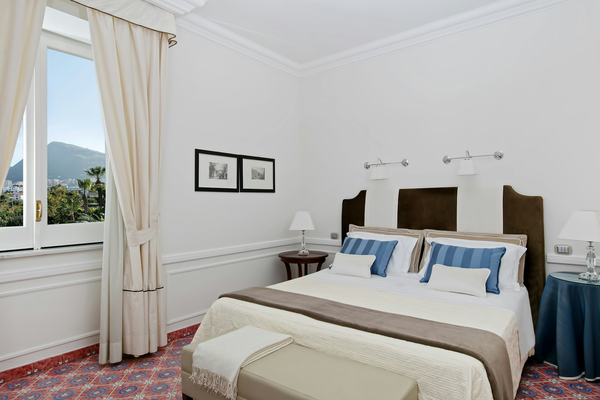 Traditional Room