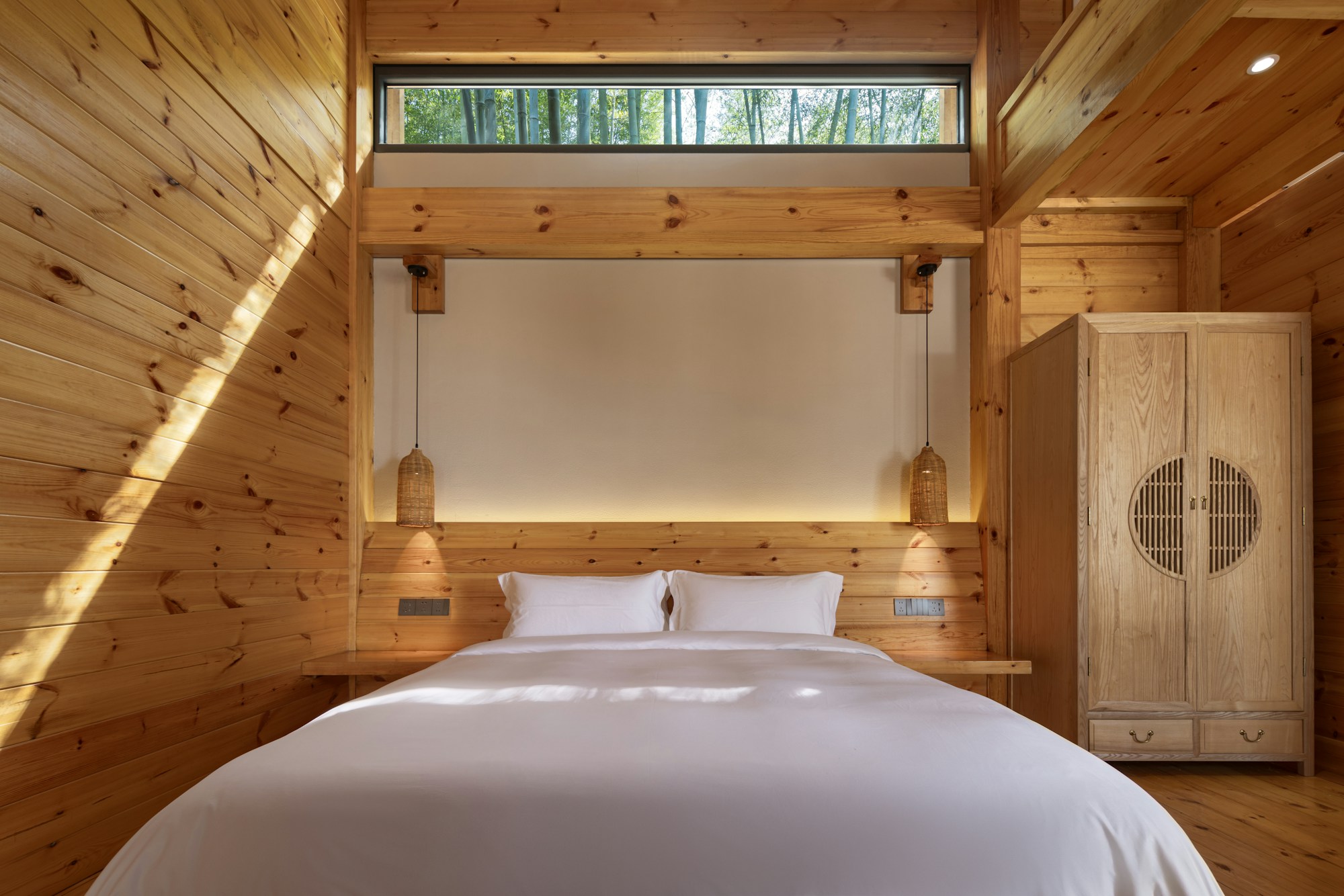 Garden View Log Cabin Suite