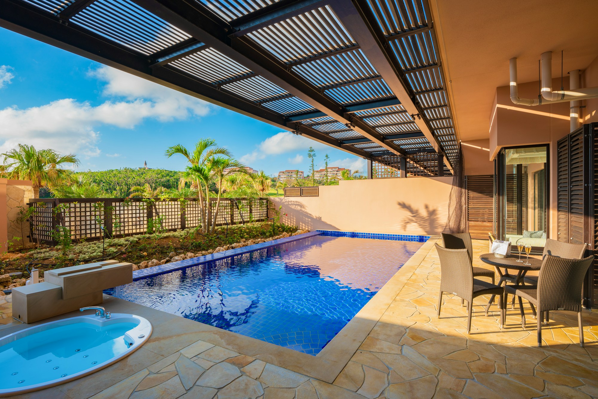 Garden Pool Suite Private Pool & Jacuzzi