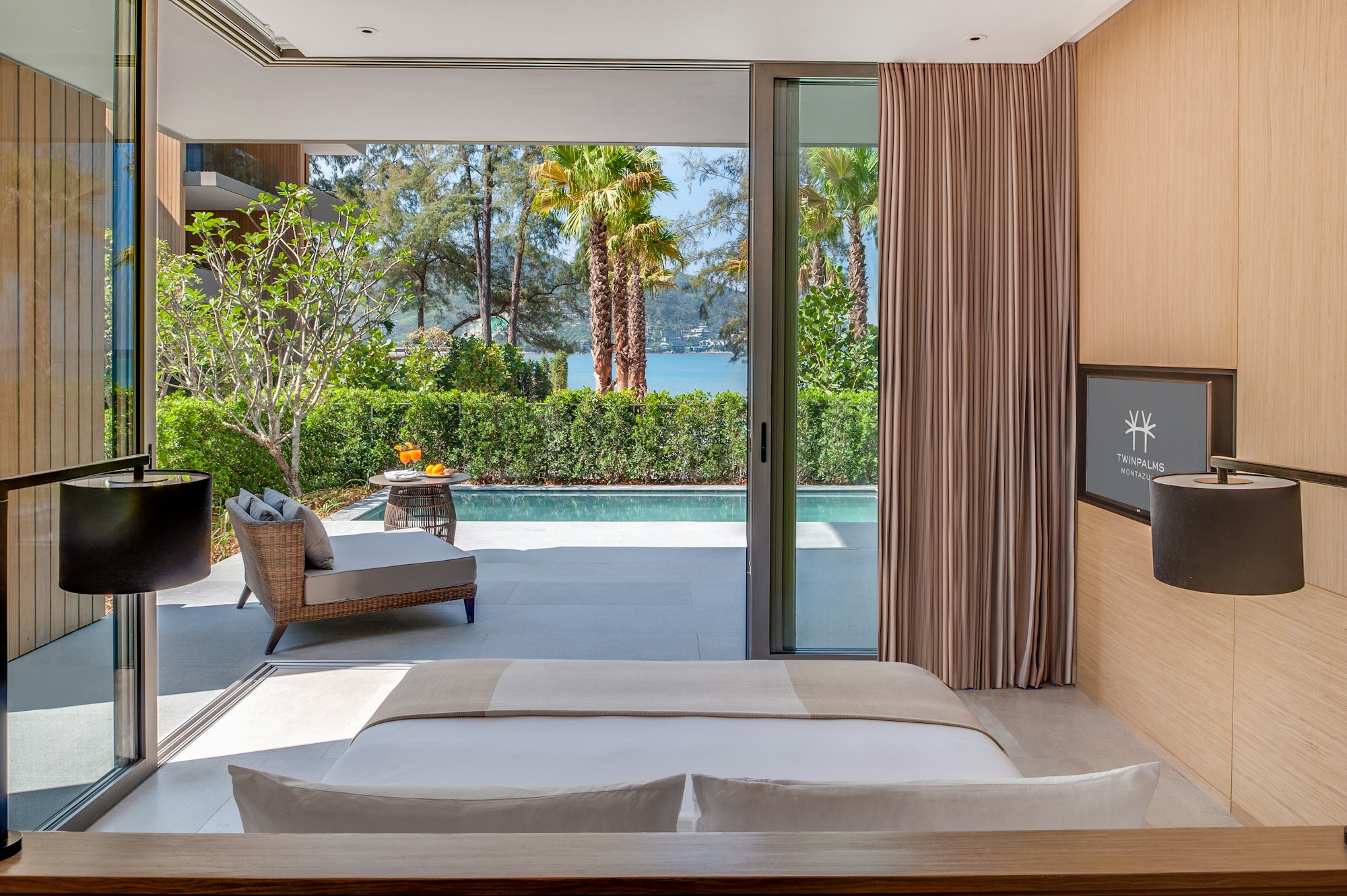 2 Bedroom Grand Azure Sea View Pool Suite