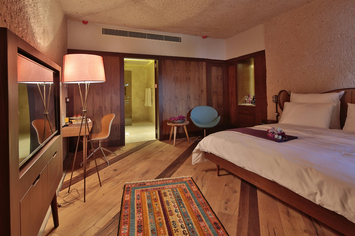 Bau Deluxe Cave Suite
