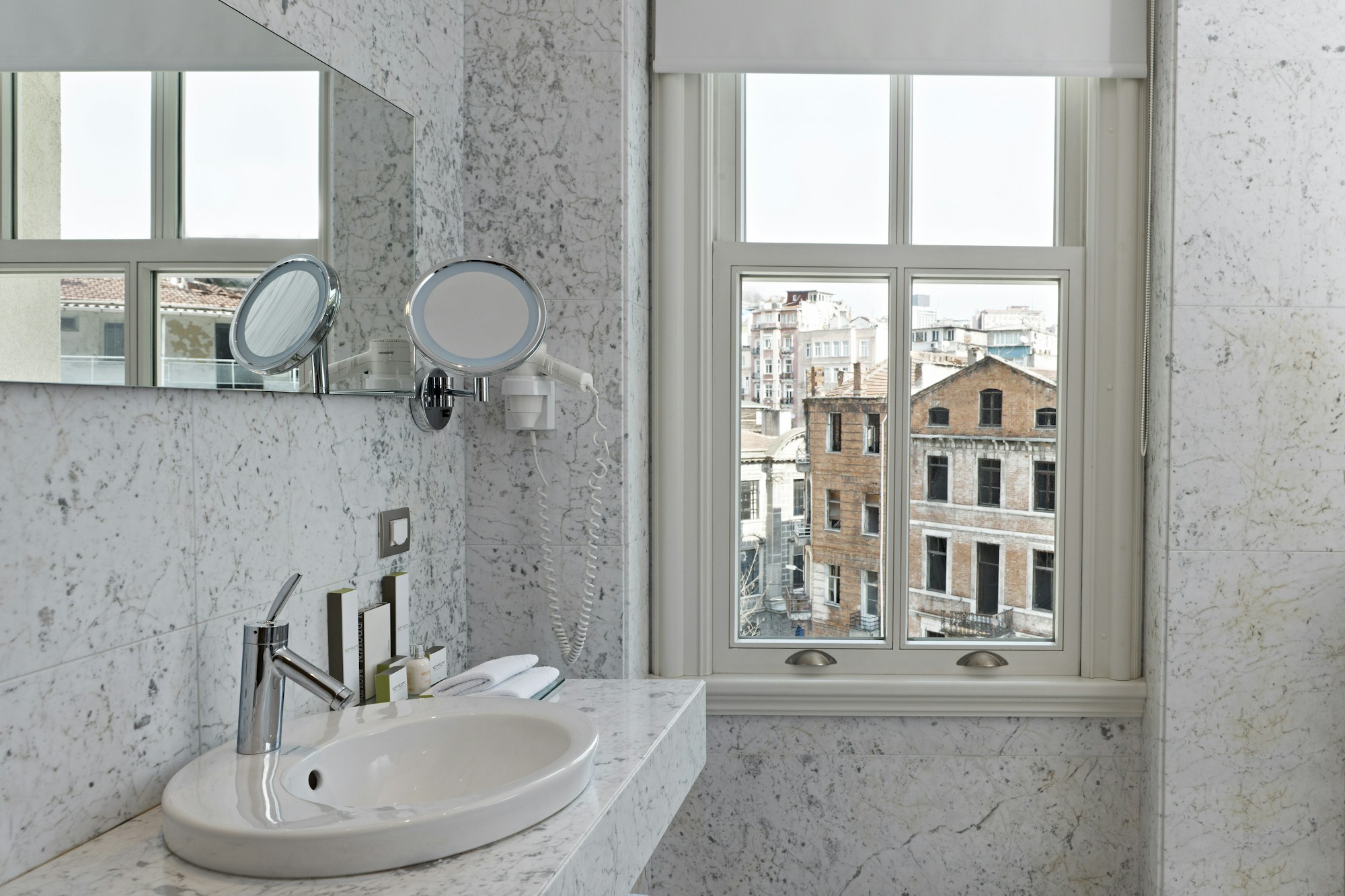 Standard Suite - Bathroom