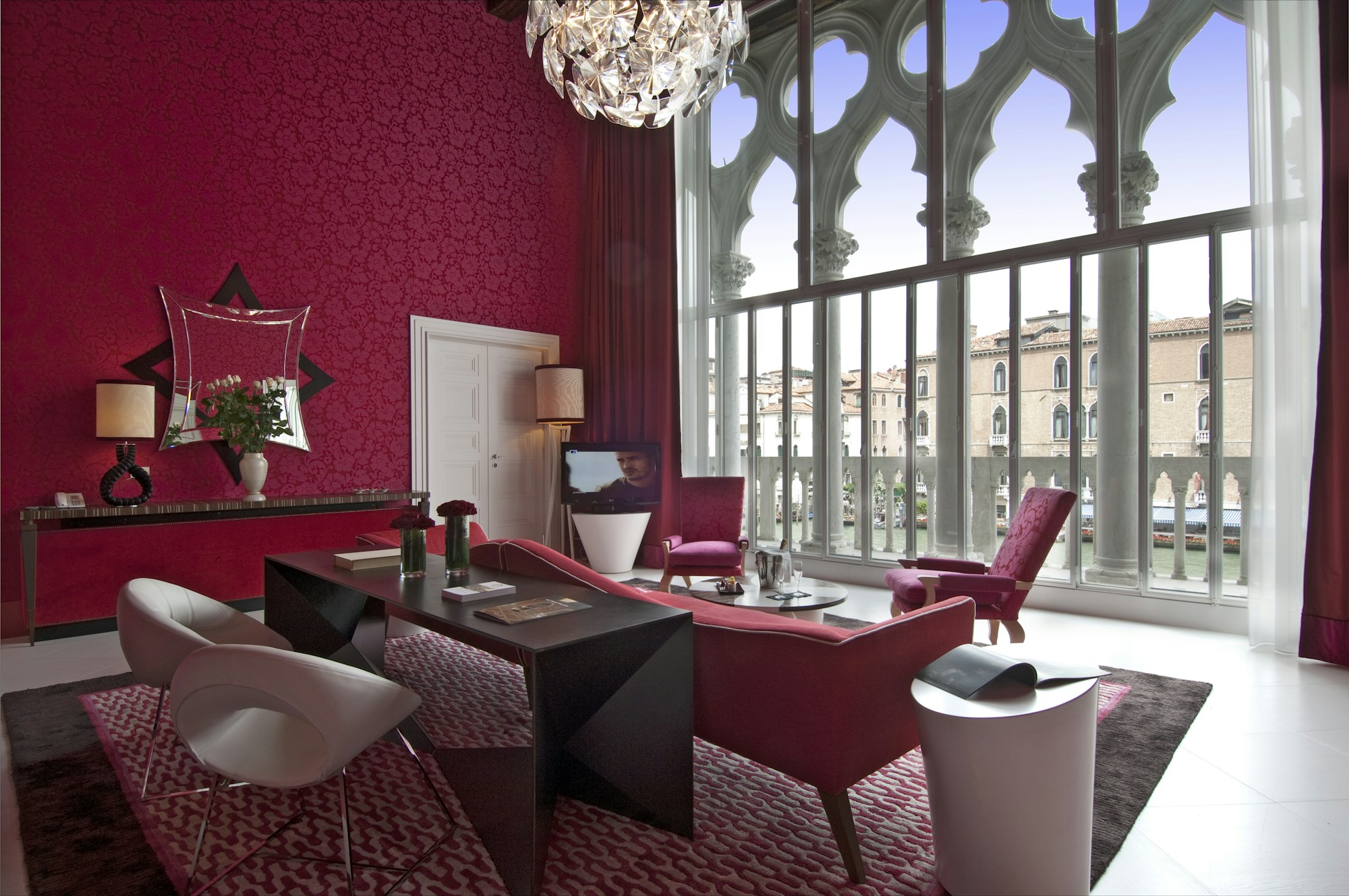 Grand Canal View Centurion Suite - Living Area