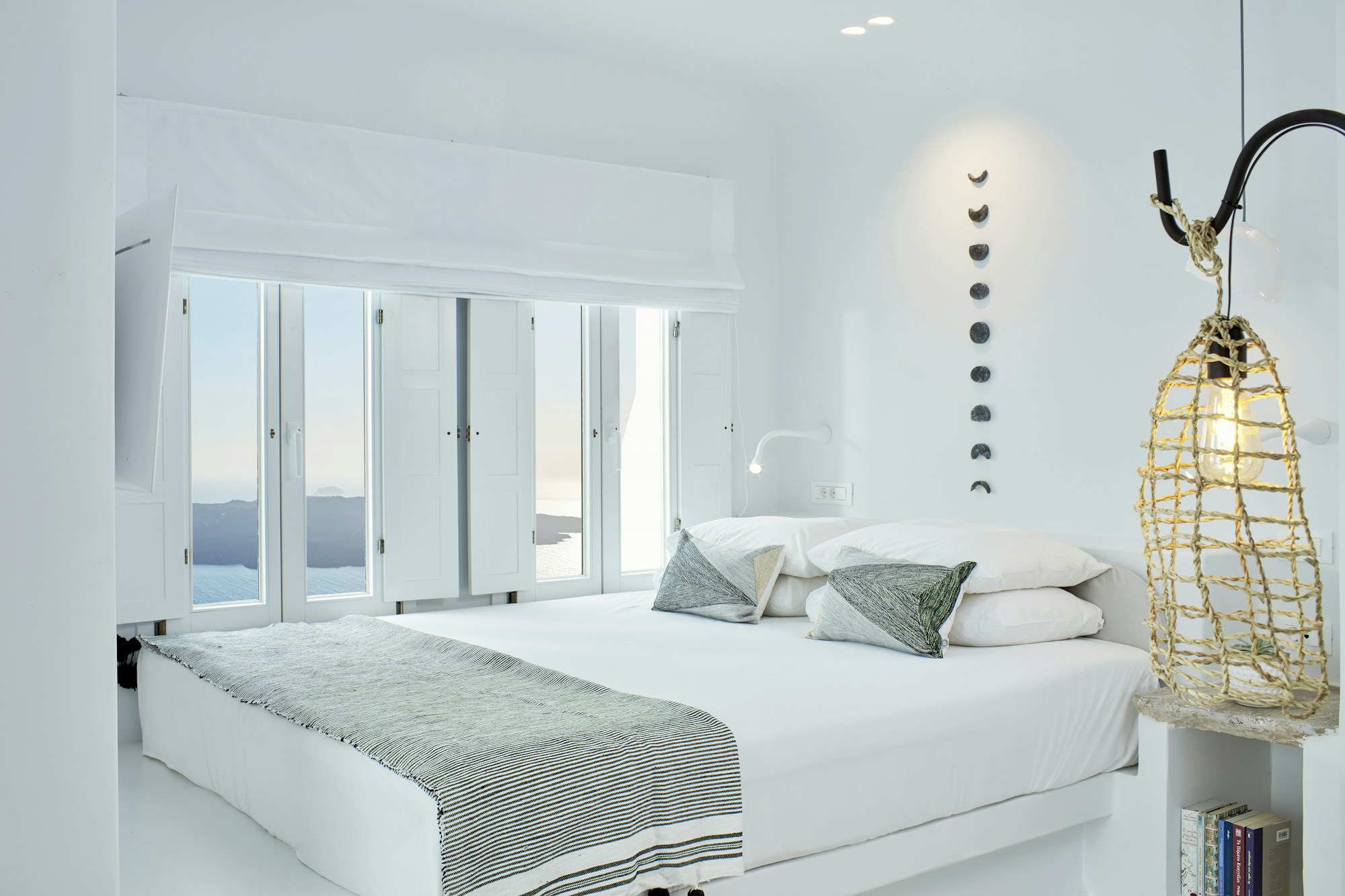 Cosmo Honeymoon Suite - Bedroom