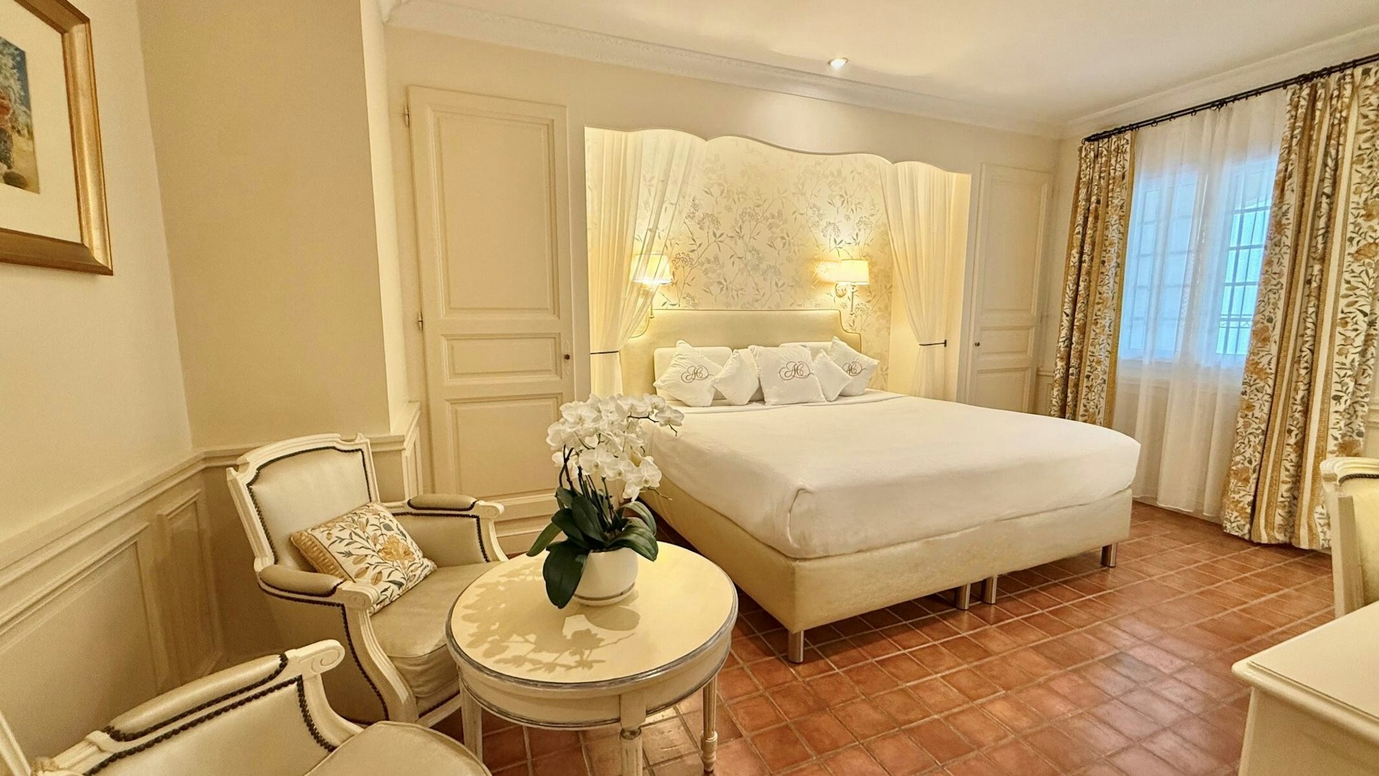 Superior Luxury Room